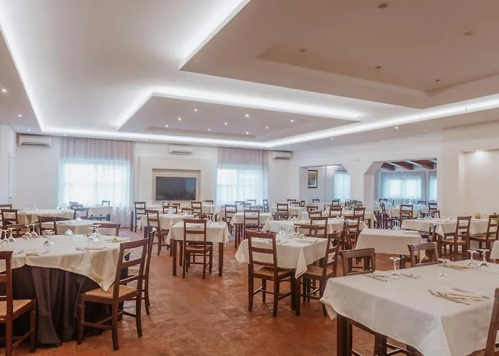 Fior Di Sardegna Hotel 4*